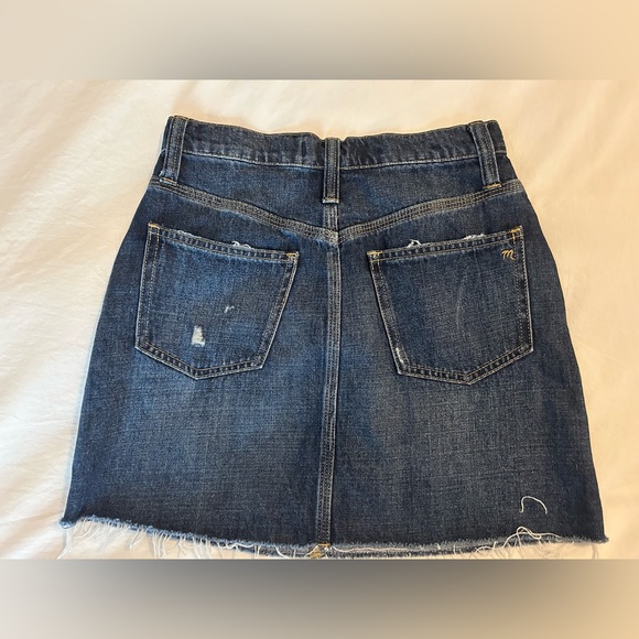 Madewell jean skirt size 24 - excellent condition - Picture 2 of 2